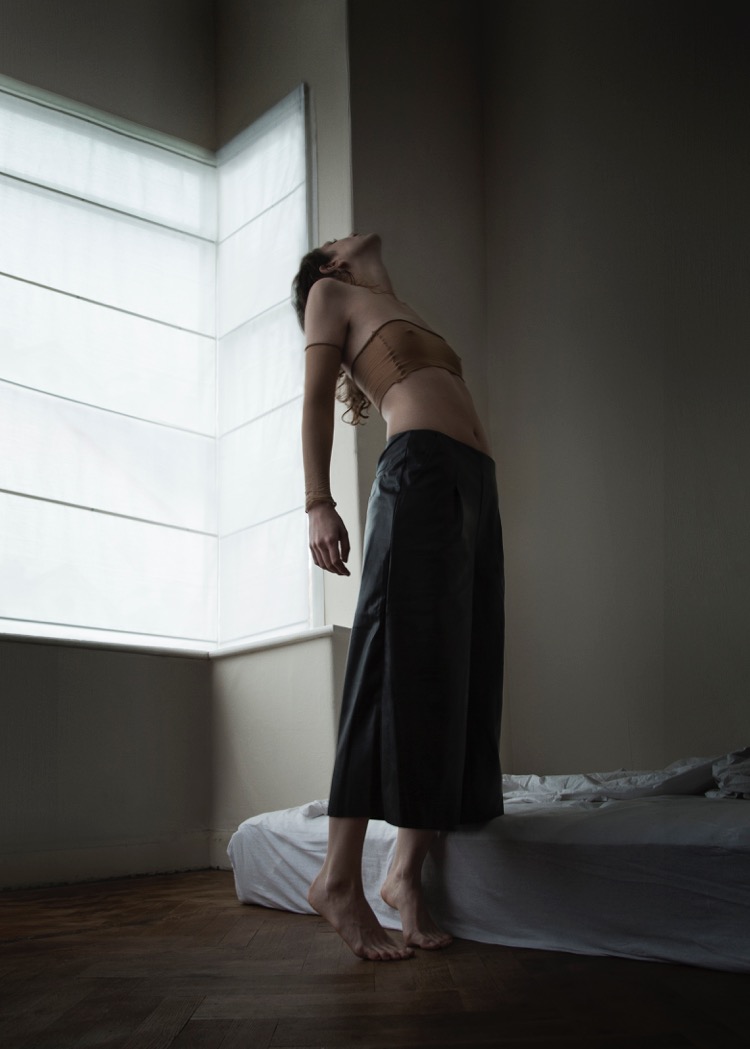 THE TRANSPARENT ROOM – LOUISE KRAGH {EXCLUSIVE EDITORIAL/NSFW}