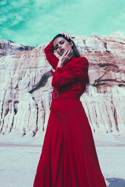 MOONAGE – DYLAN PUKALL {EXCLUSIVE EDITORIAL}