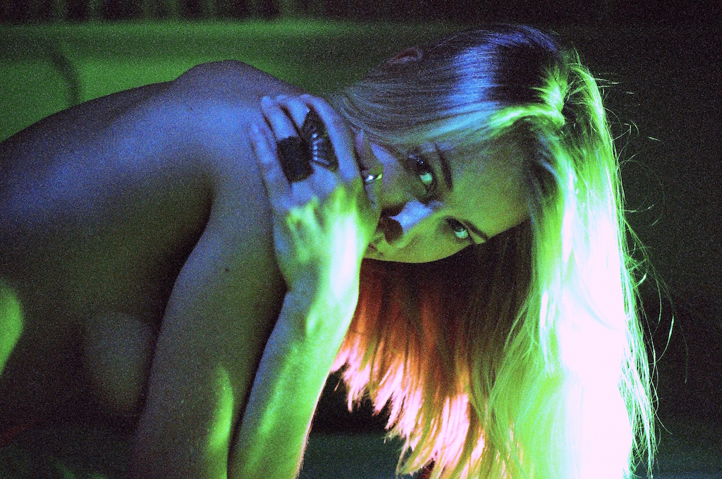 IRIS – TOBY HARVARD {EXCLUSIVE EDITORIAL/NSFW}