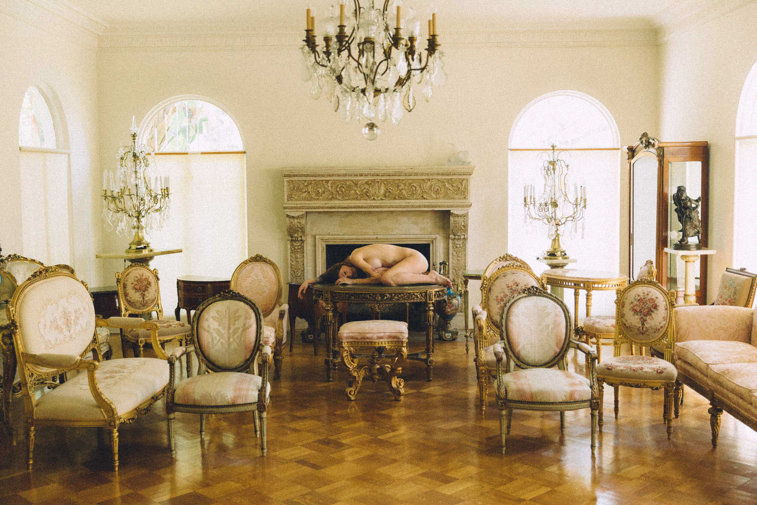 A DECADENCE – SOPHIA SINCLAIR {NSFW/EXCLUSIVE EDITORIAL}