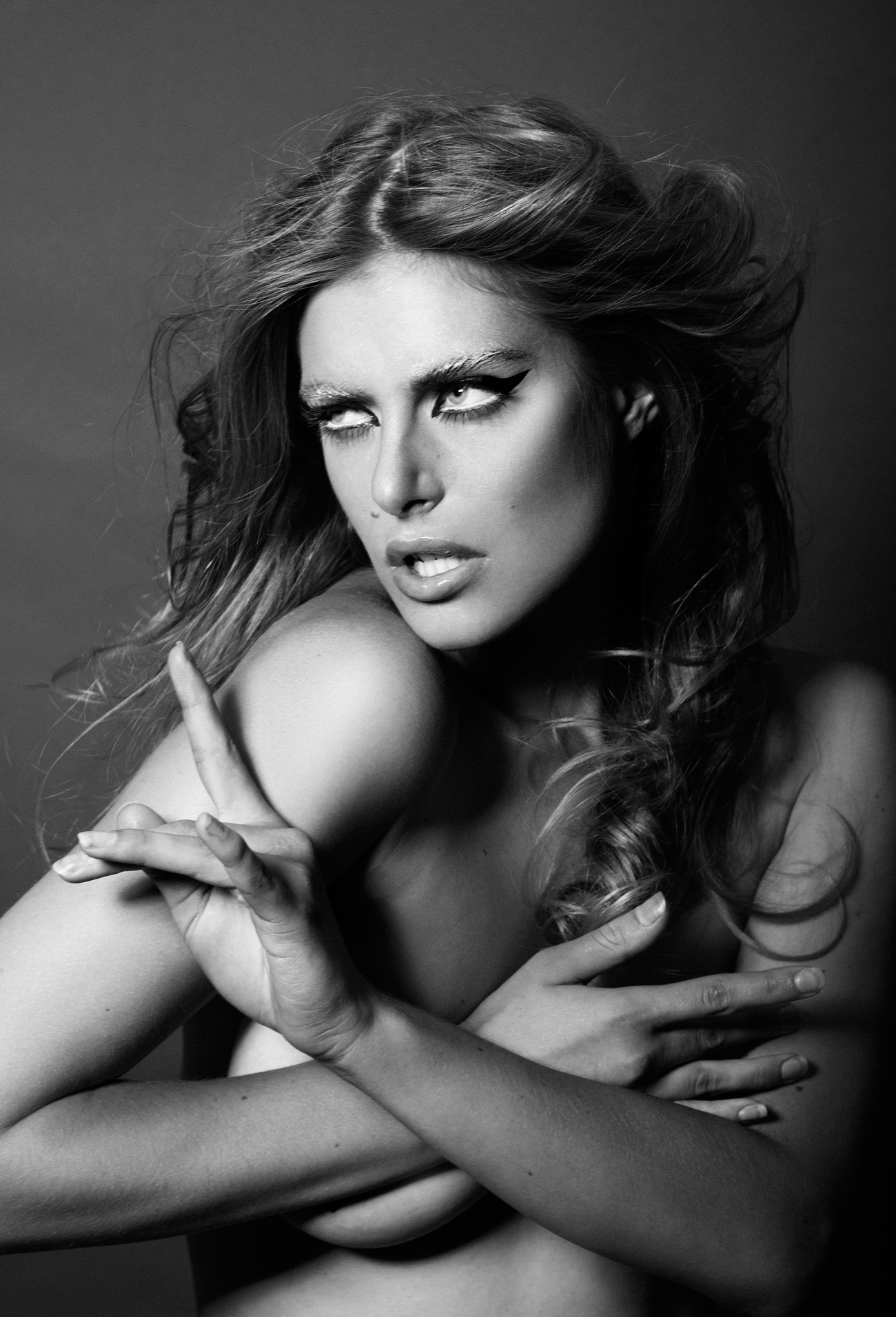 HAUNTED BEAUTY -STÉFANIE RENOMA {EXCLUSIVE EDITORIAL}