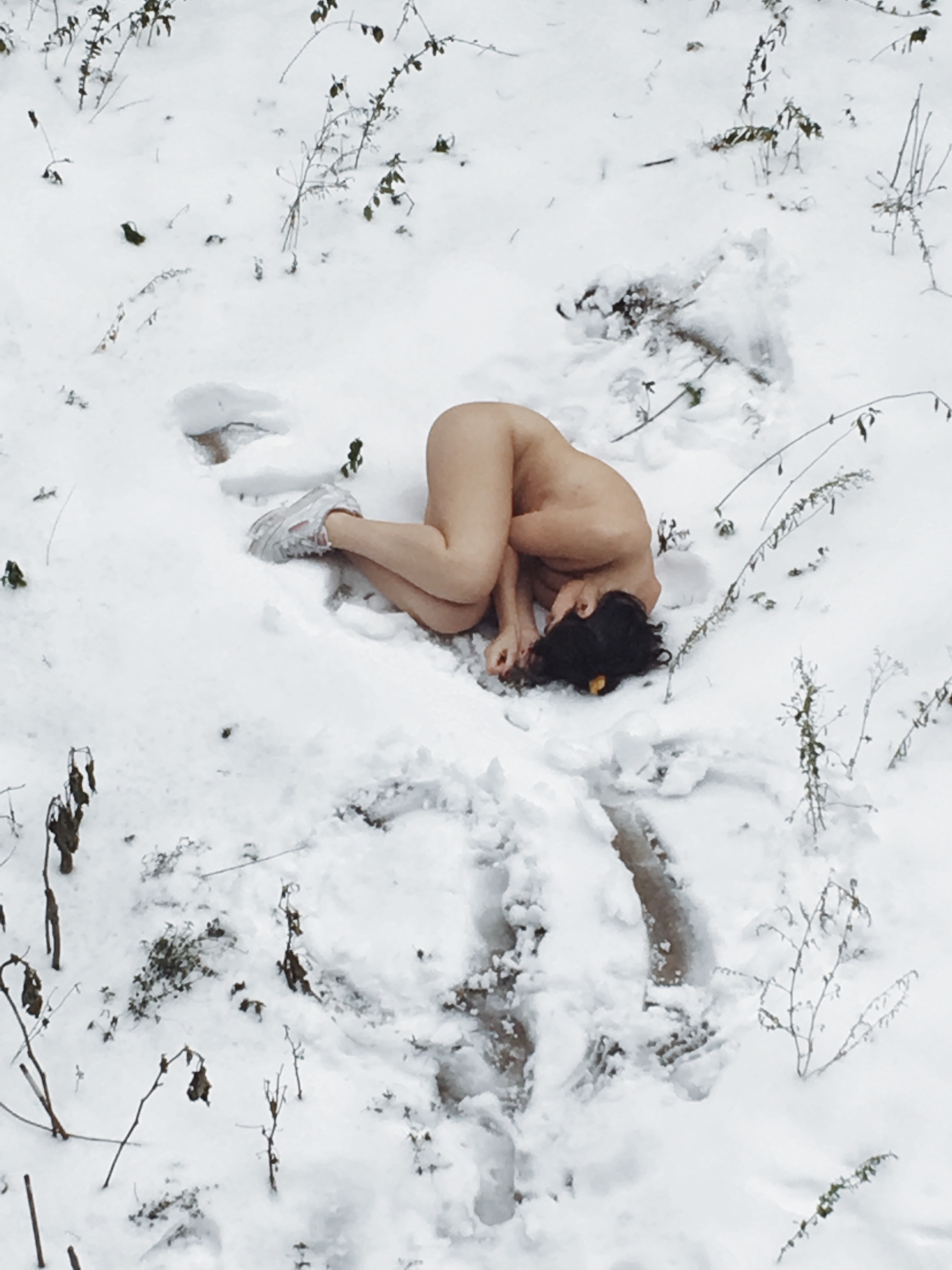 OUR SNOWY URBAN LANDSCAPE – ITZIAR CALLE + JOSEPH FONTI {EXCLUSIVE EDITORIAL/NSFW}