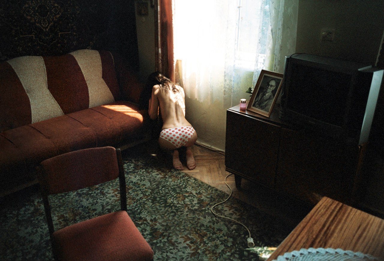 ALONE – ROMAN BORDUN {ARTIST TO WATCH/ PHOTOGRAPHY/ NSFW}