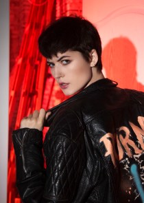 RED- IONUT GIGHILEANU {EXCLUSIVE EDITORIAL/FASHION/NSFW}