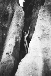 AYA THE MATADOR – CHARIS KIRCHHEIMER + DUSTIN HOLLYWOOD {NSFW/DUOS!/EXCLUSIVE EDITORIAL}