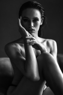 COZY AFTERNOON – SEBASTIAN HILGETAG {EXCLUSIVE EDITORIAL/NSFW}