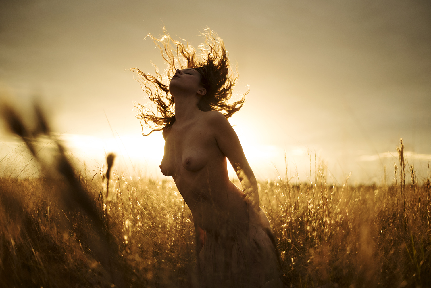 ‘ASTRID’ BY DEIDRA KLING {EXCLUSIVE EDITORIAL/NSFW}