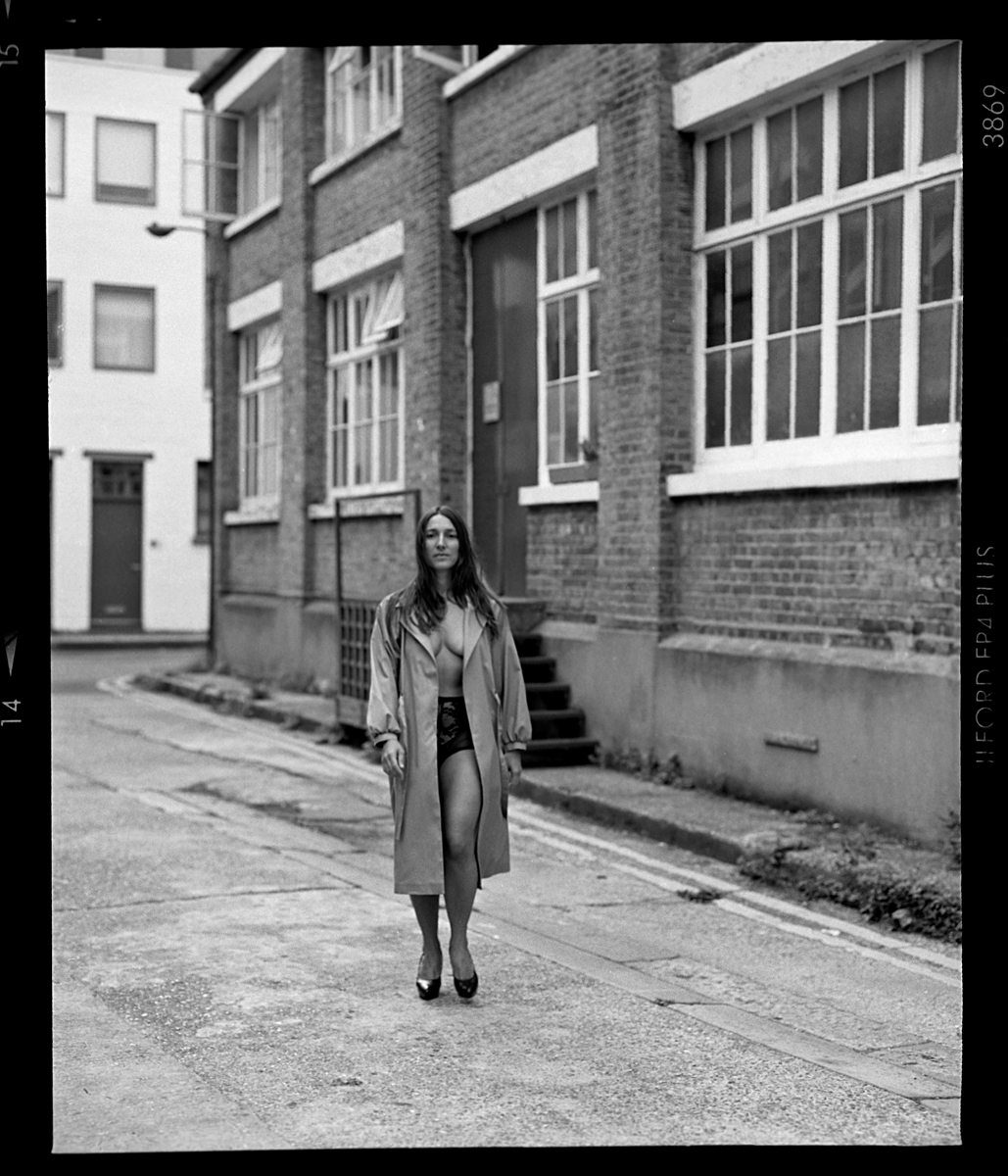 BYE LONDON BY ANTONIA PENIA {EXCLUSIVE EDITORIAL/NSFW}