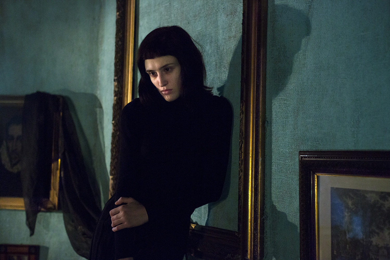 PAINTINGS ALIVE BY VALENTIN ZHMODIKOV {EXCLUSIVE EDITORIAL/NSFW}