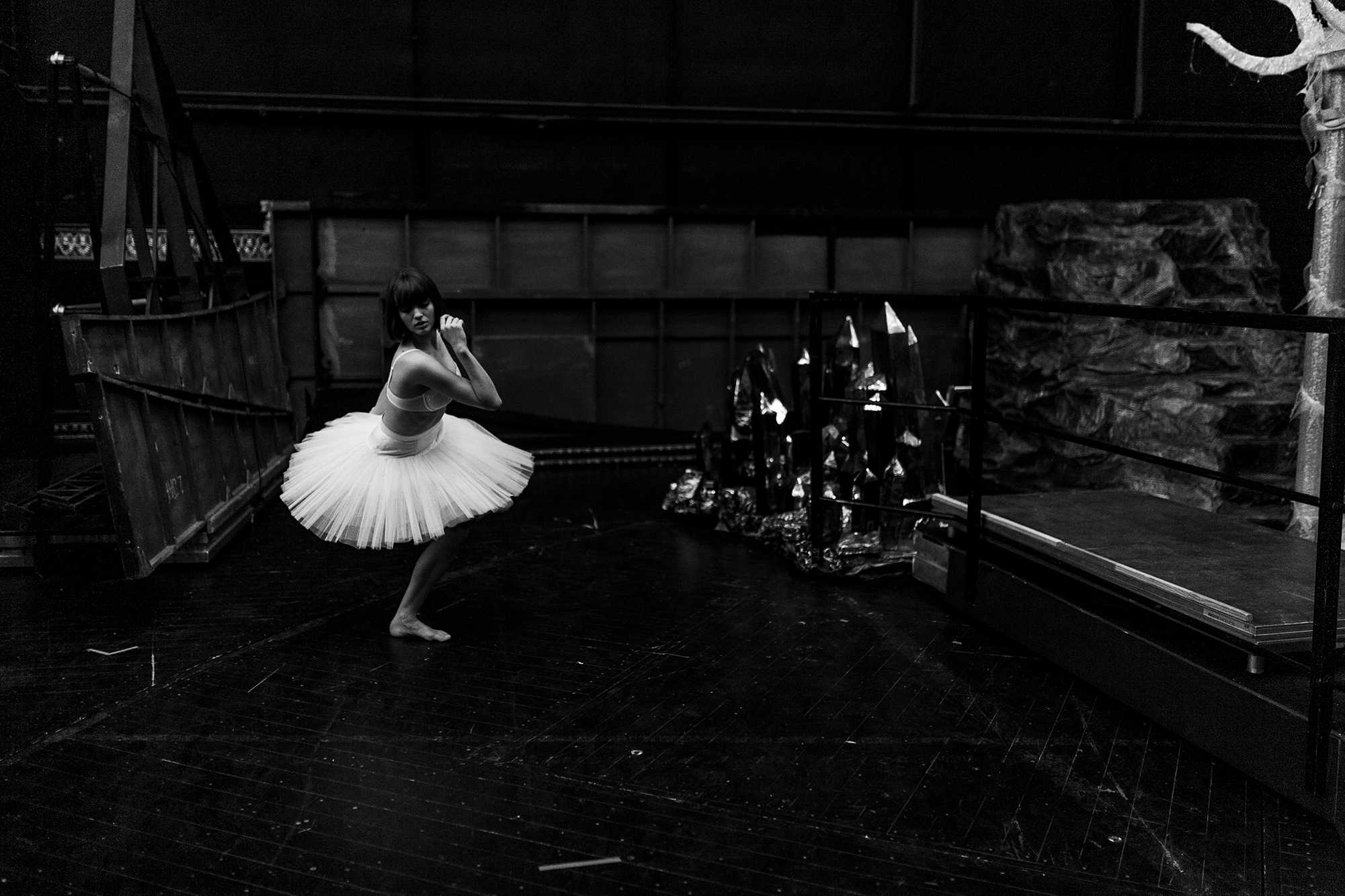 MAIN STAGE BY ALBIN SIGGESSON {EXCLUSIVE EDITORIAL}