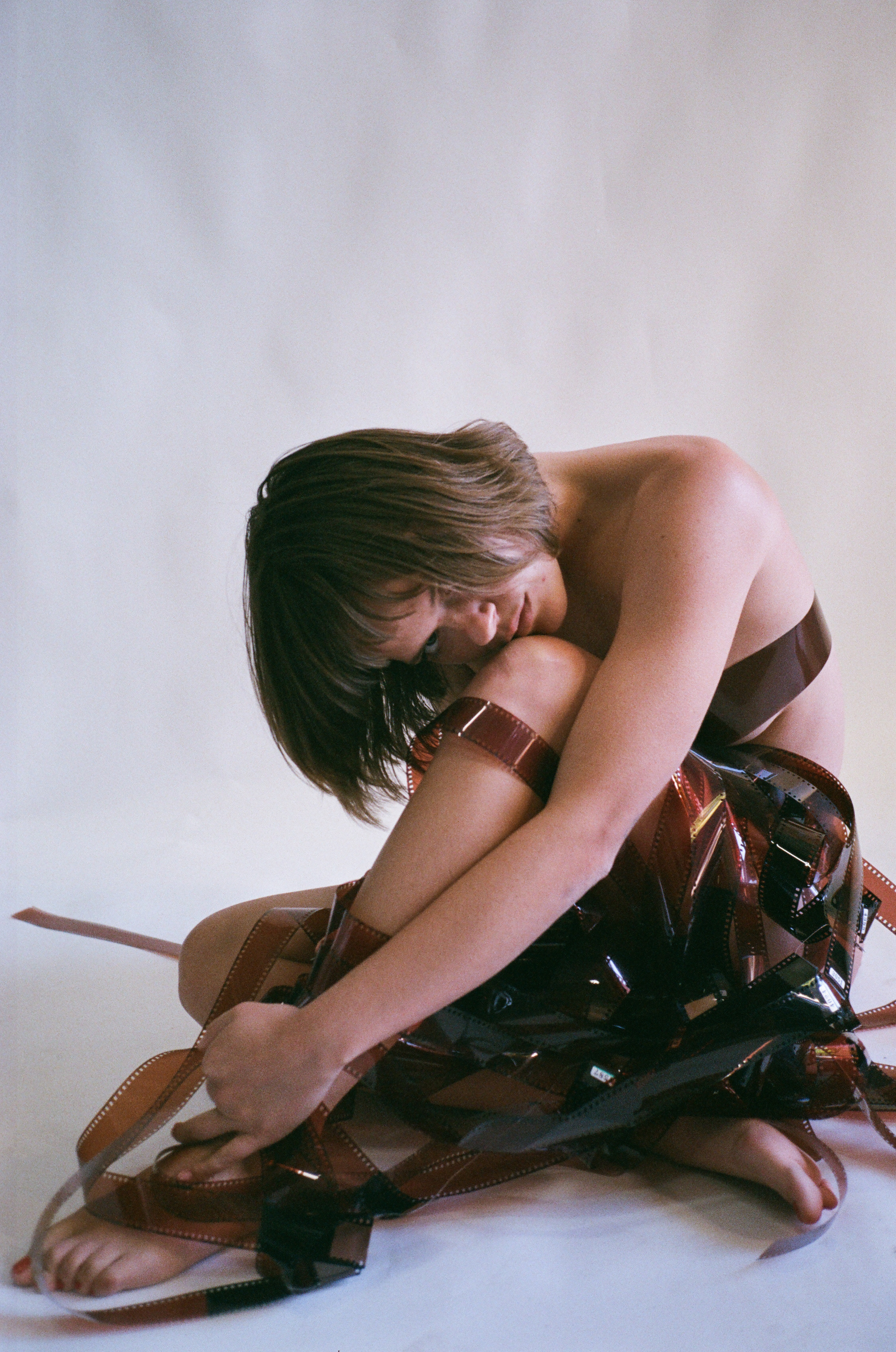 ‘SEE HER IN C41’ VISUAL STORY BY MELISSA HALE {EXCLUSIVE EDITORIAL}