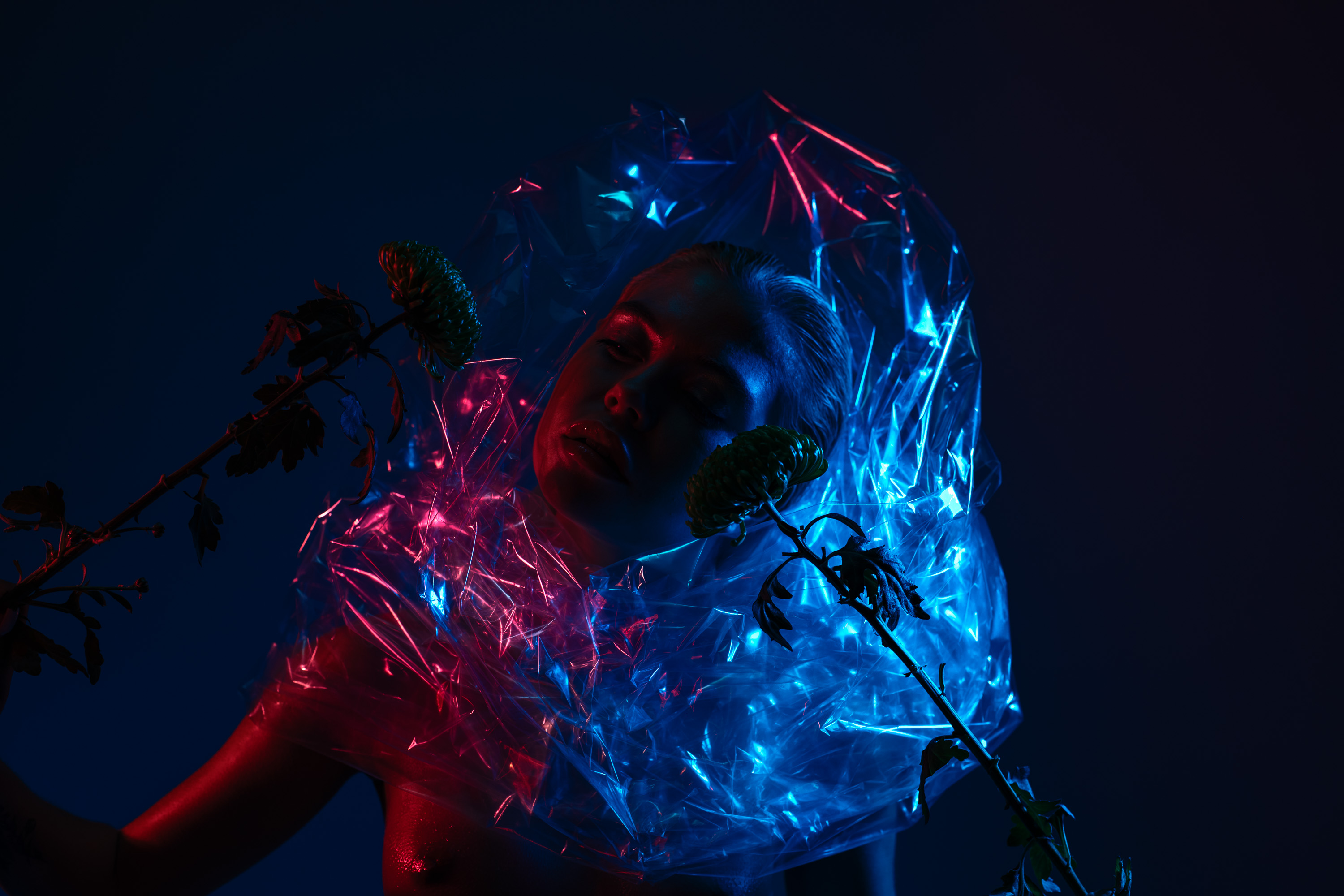 BROKEN FLOWERS VISUAL STORY BY NOODLEZ {EXCLUSIVE EDITORIAL/NSFW}