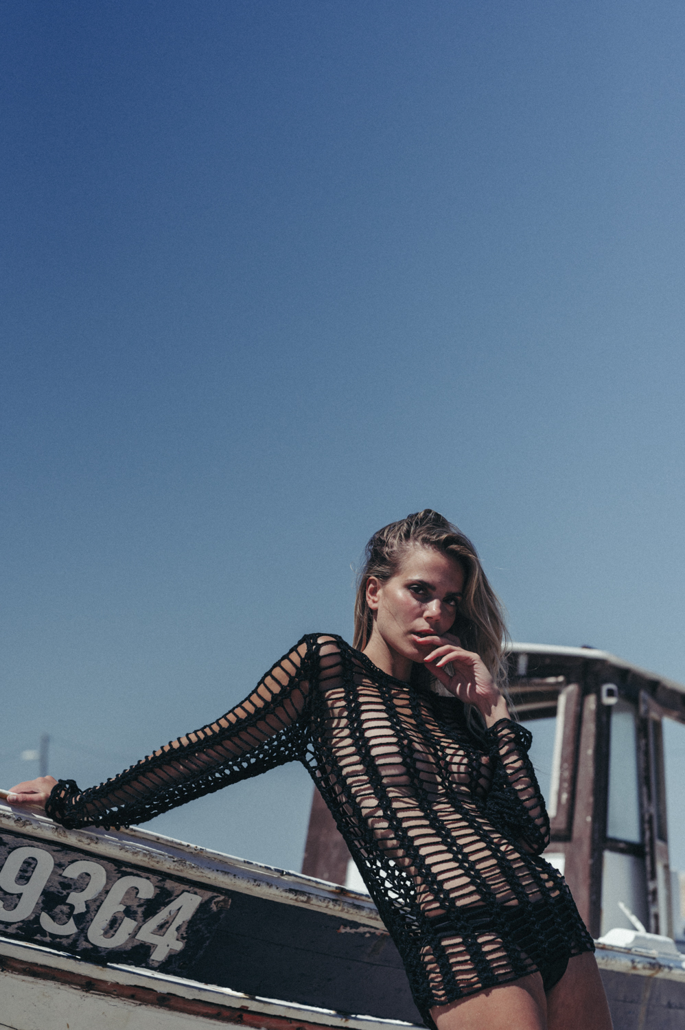 ‘ESCALE EN CRÈTE’ A NEW VISUAL STORY BY ‘XAVIER GIRAUD’ {NSFW/EXCLUSIVE EDITORIAL}