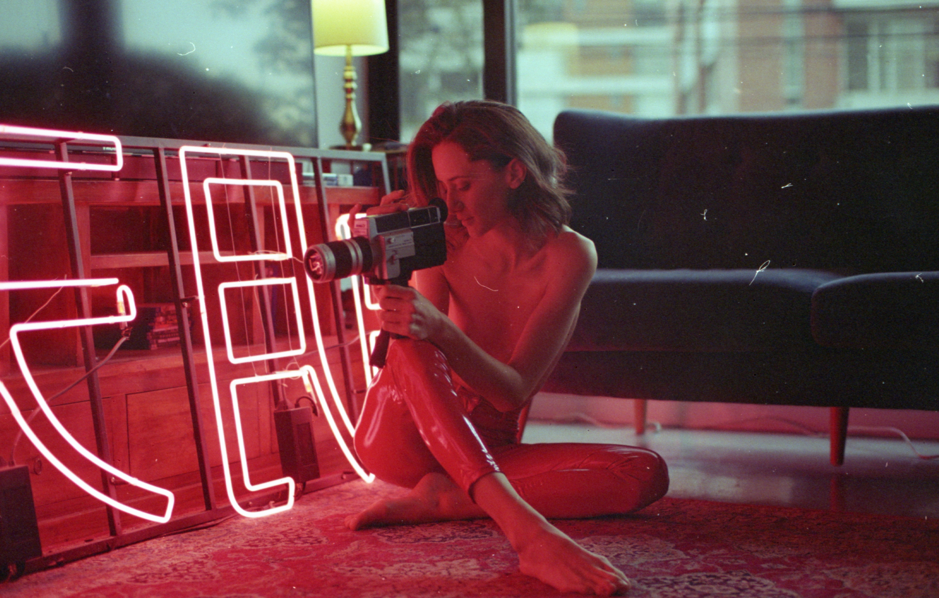 ‘VIOLETA’ A NEW VISUAL STORY BY ‘MOTASJR’ {NSFW/EXCLUSIVE EDITORIAL}