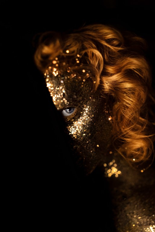 ‘THE COSMIC EGG’ A NEW VISUAL STORY BY ‘FRANZISKA BRODHUN’