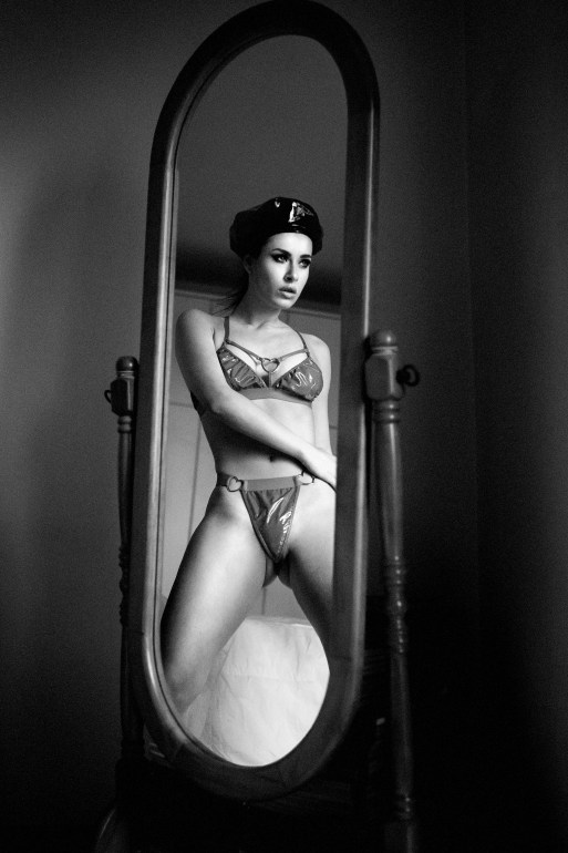 ‘JADE LOCKED DOWN’ A NEW VISUAL STORY BY PHOTOGRAPHER ‘PAUL ARTEMIS’