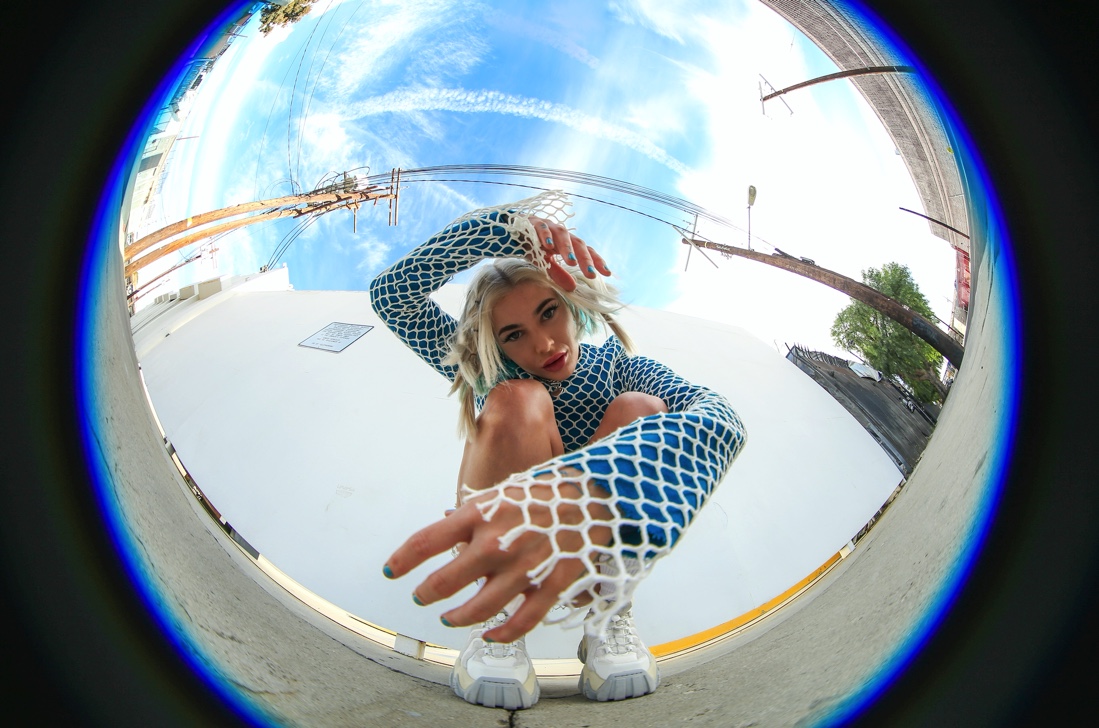 ‘NEW CEILINGS’ THE NEW MUSIC VIDEO & SINGLE FROM ‘DAVA’