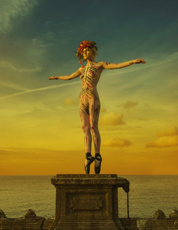 ‘GOLD FLUXUS’ A NEW SURREAL VISUAL DIARY BY PHOTOGRAPHER ‘GREG MILES’