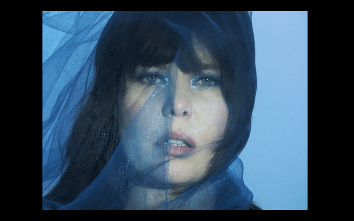 ‘LA NAVIRE’ THE NEW MUSIC SINGLE FROM ‘SOLEIL BLEU’