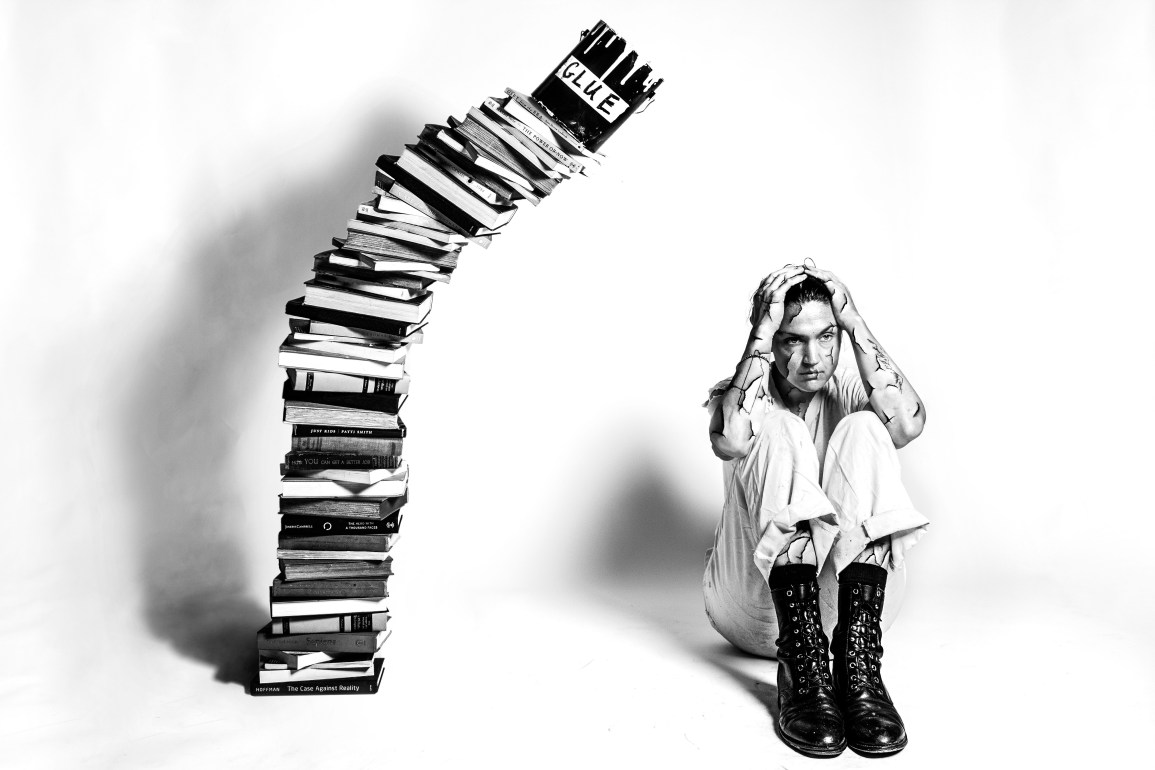 ‘ALONE’ A NEW VISUAL STORY BY PHOTOGRAPHER ‘ERIN NAIFEH’