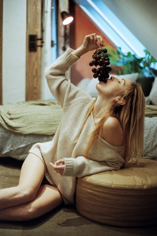 ‘DELICIOUS GRAPES’ A NEW VISUAL STORY BY PHOTOGRAPHER ‘MARCIN WOLINSKI’