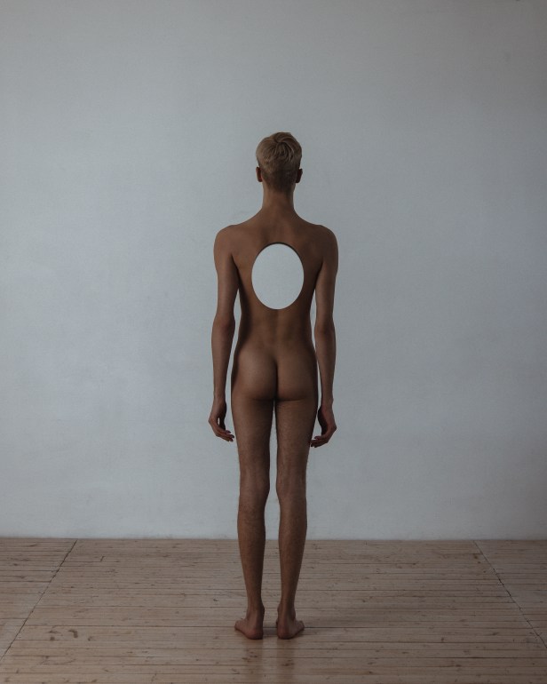 ‘NARCISSISM’ A NEW VISUAL STORY BY PHOTOGRAPHER ‘MAX IRMAN’