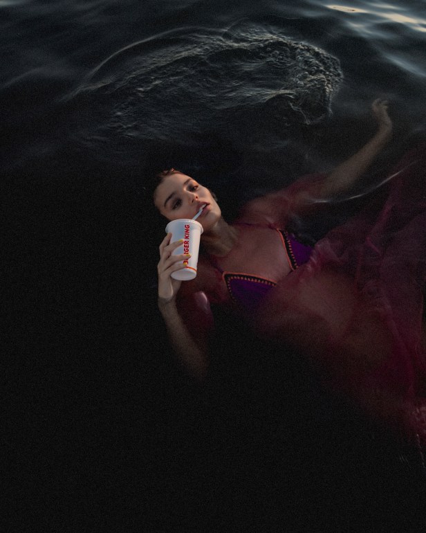 ‘GOLDEN HOUR’ A NEW VISUAL STORY BY PHOTOGRAPHER ‘FRANCISCO FONTEYNE’