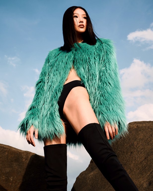 ‘LOST IN HEAT’ A NEW VISUAL STORY BY PHOTOGRAPHER ‘WEIC LIN’