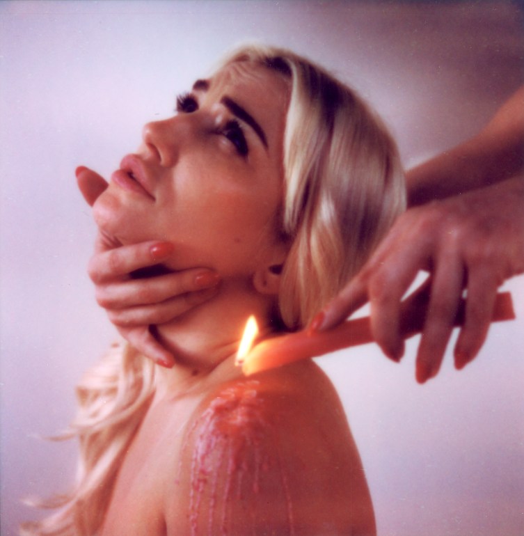 ‘POLAROID SMUTT’ A NEW VISUAL STORY BY PHOTOGRAPHER ‘SHELBIE DIMOND’