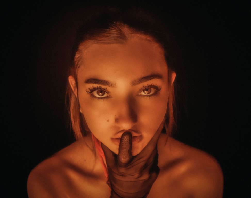 ‘ESCORPIO’ A NEW VISUAL STORY BY PHOTOGRAPHER ‘CHRISTIAN MOON’