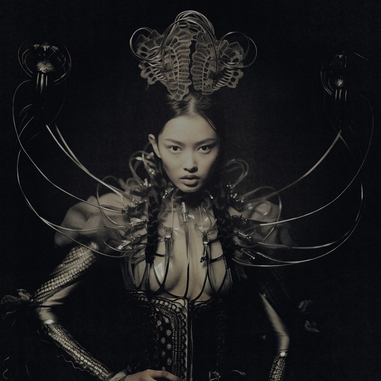 ‘A LIVELY EVIL – SINISTER SYNTHESIS’ – A NEW HORROR FASHION SERIES BY PHOTOGRAPHER/ARTIST ‘DUSTIN HOLLYWOOD’