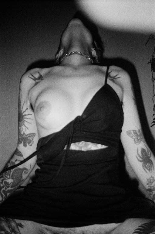 GABRIEL AUGUSTO: REDEFINING ARTISTIC BOUNDARIES IN “ESSAY ON THE OBSCENE”